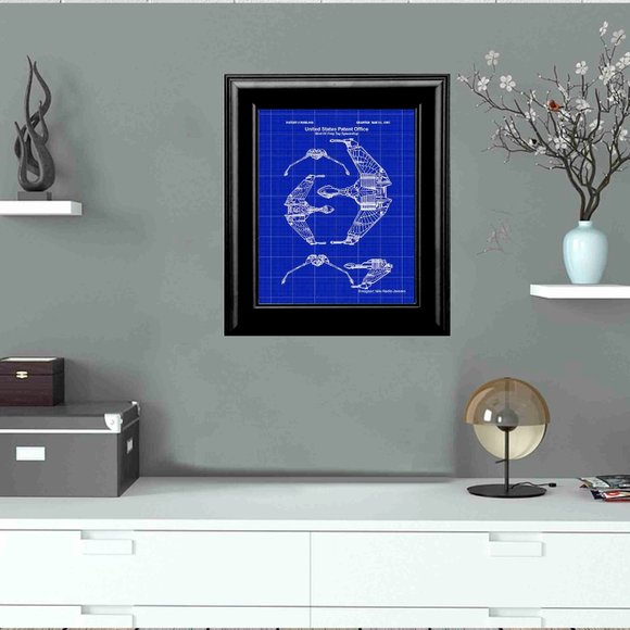 Star Trek Klingon Bird Space Ship Si FI Movie Outerspace Adventures - Picture 2 of 2